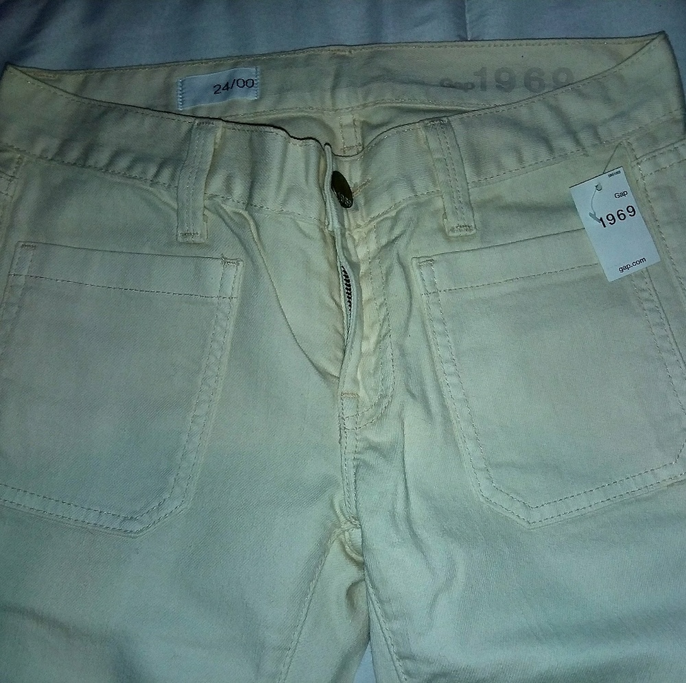 Jeans - Picture 2 of 4